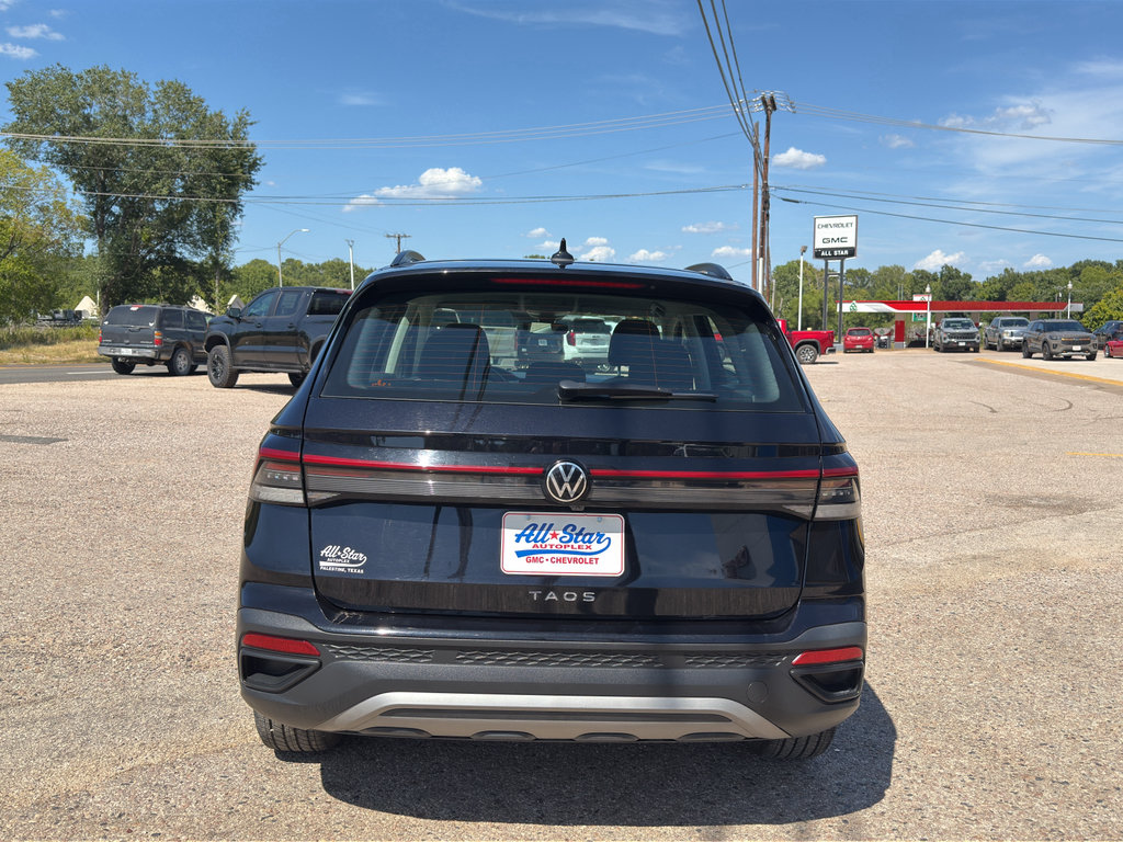Used 2025 Volkswagen Taos S FWD image 9