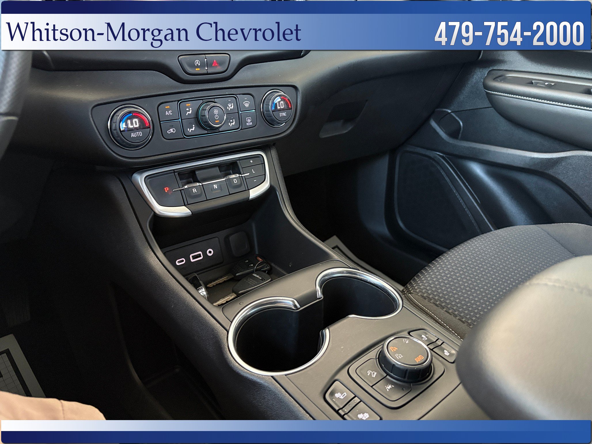 Used 2024 GMC Terrain SLE w/ Driver Convenience Package AWD/4WD image 28