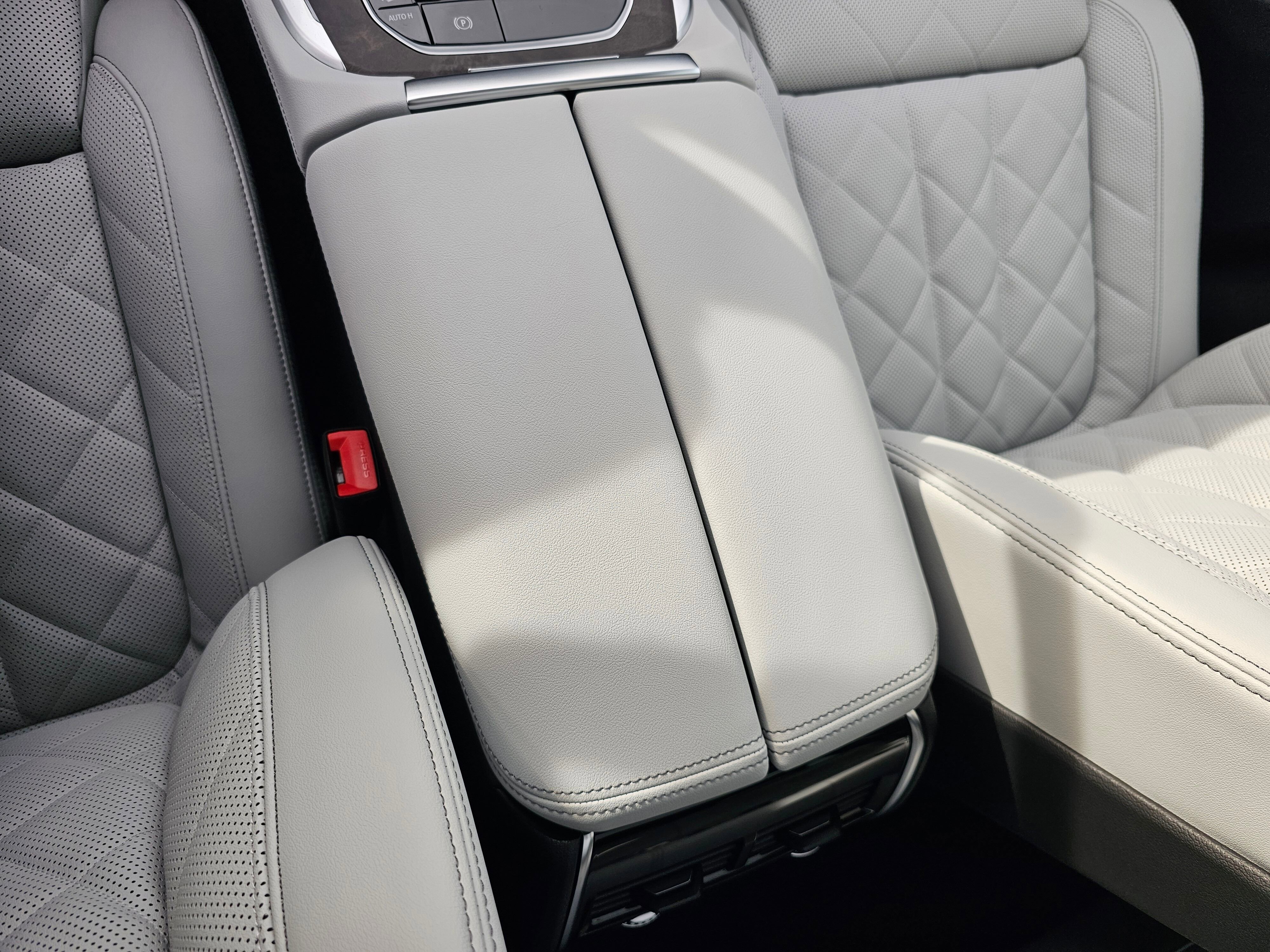 New 2026 BMW X5 xDrive40i w/ Climate Comfort Package image 24