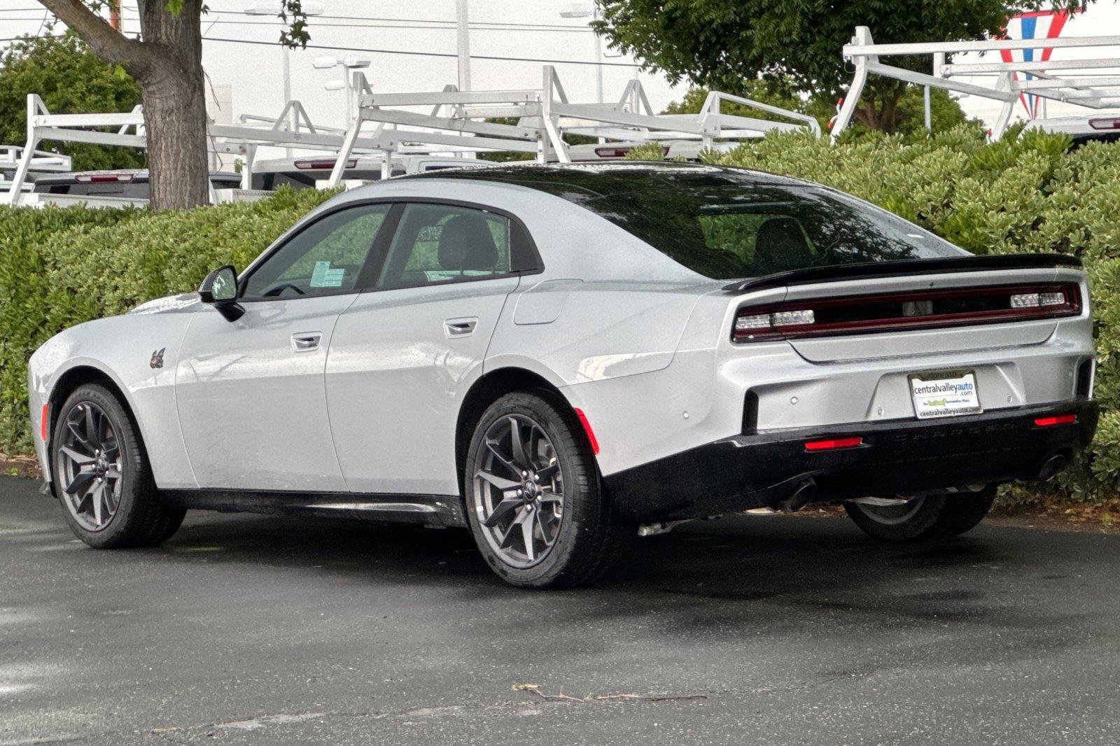 New 2026 Dodge Charger Scat Pack w/ Blacktop Package AWD/4WD image 6