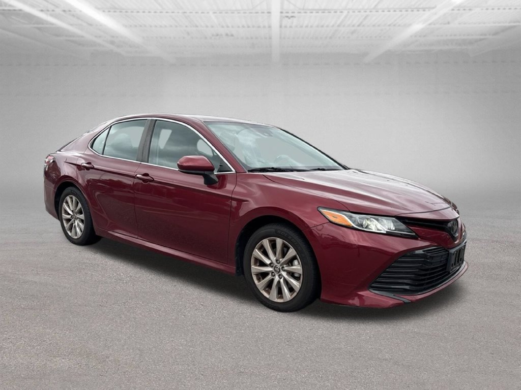 Used 2020 Toyota Camry LE FWD image 2
