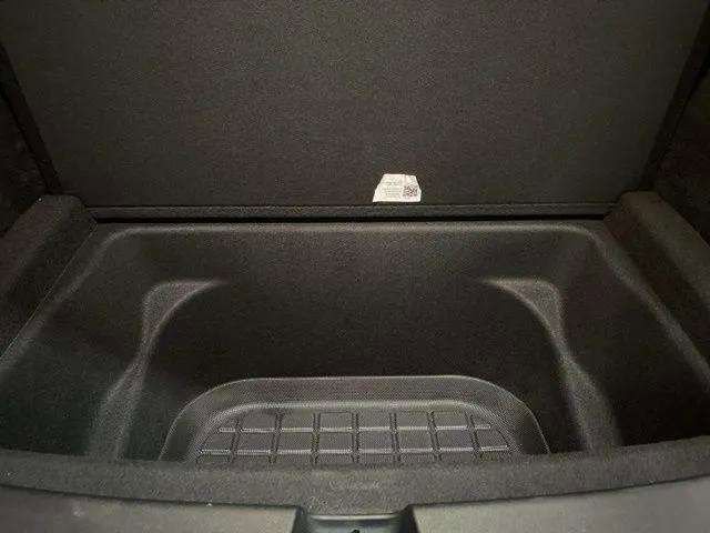 Used 2023 Tesla Model Y Performance image 79