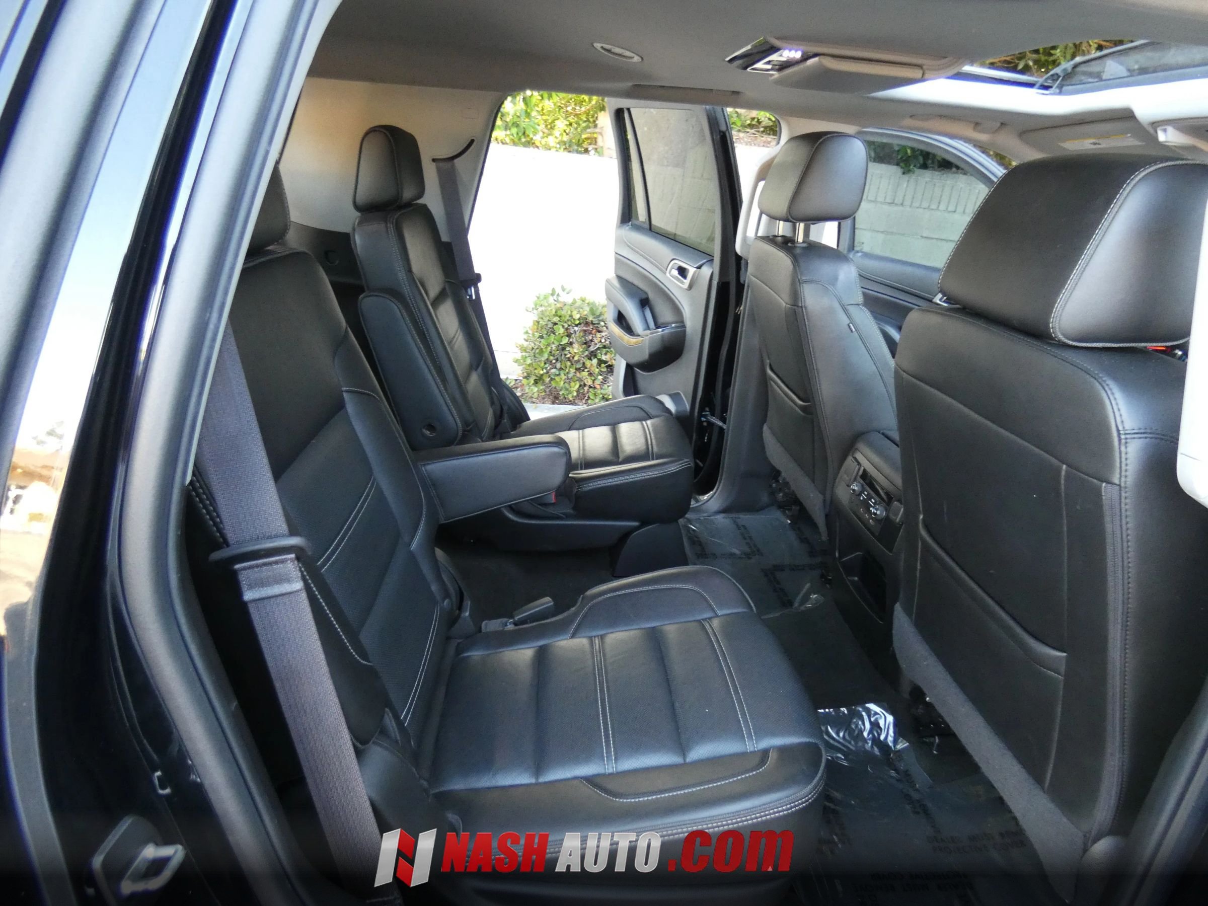 Used 2017 GMC Yukon Denali w/ Open Road Package RWD image 31