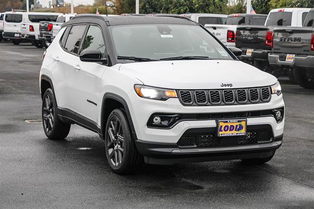 New 2026 Jeep Compass Limited image 5