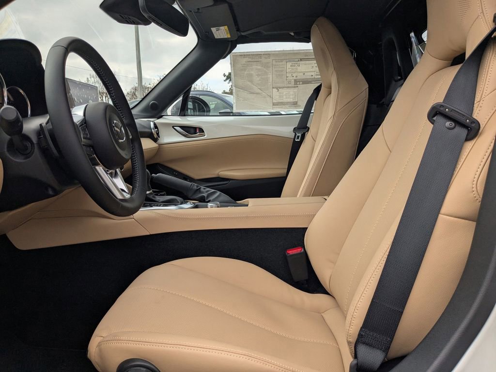 New 2025 MAZDA MX-5 Miata RF Grand Touring image 15