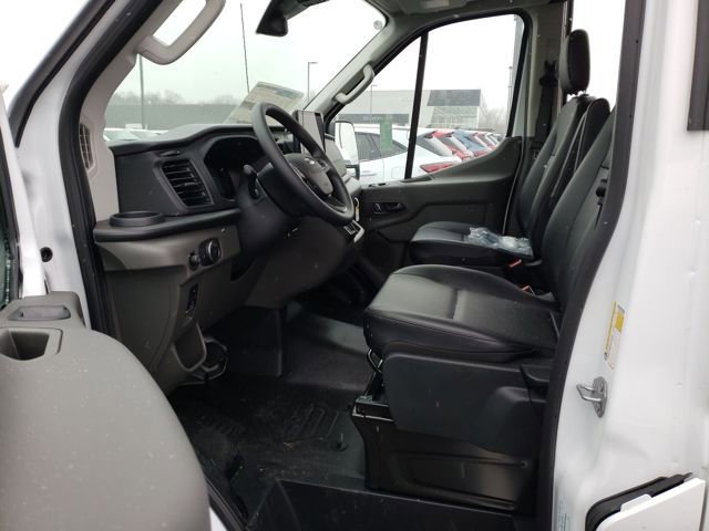 New 2026 Ford Transit 250 148 Medium Roof image 15