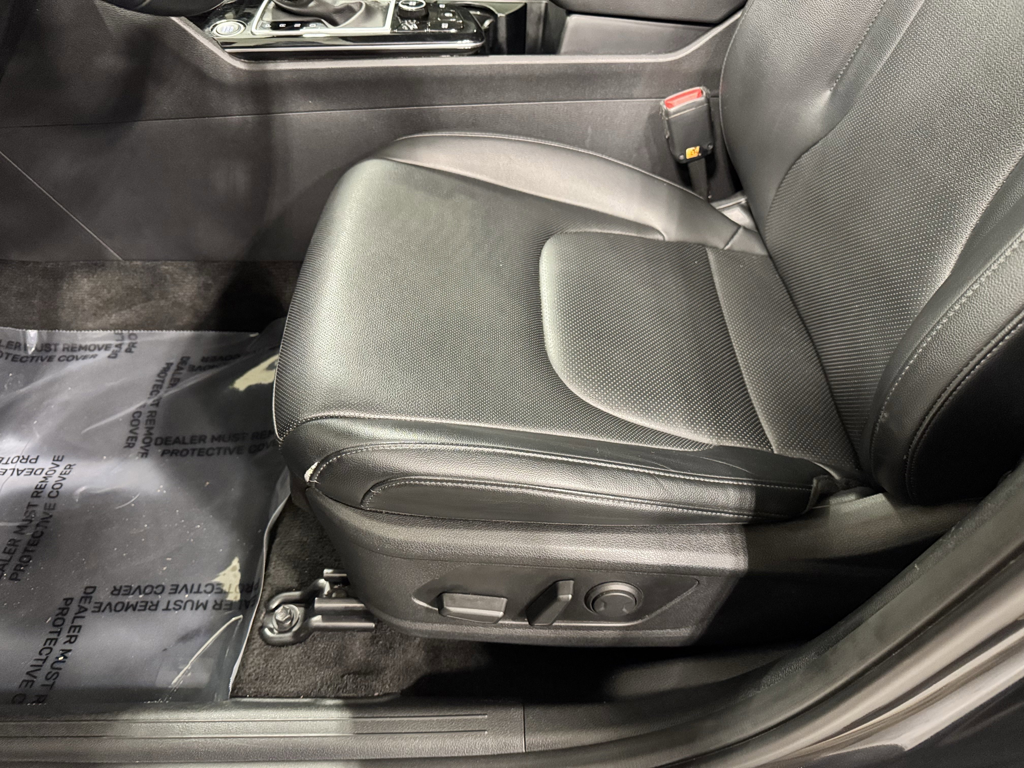 Used 2024 Kia Sportage EX image 20