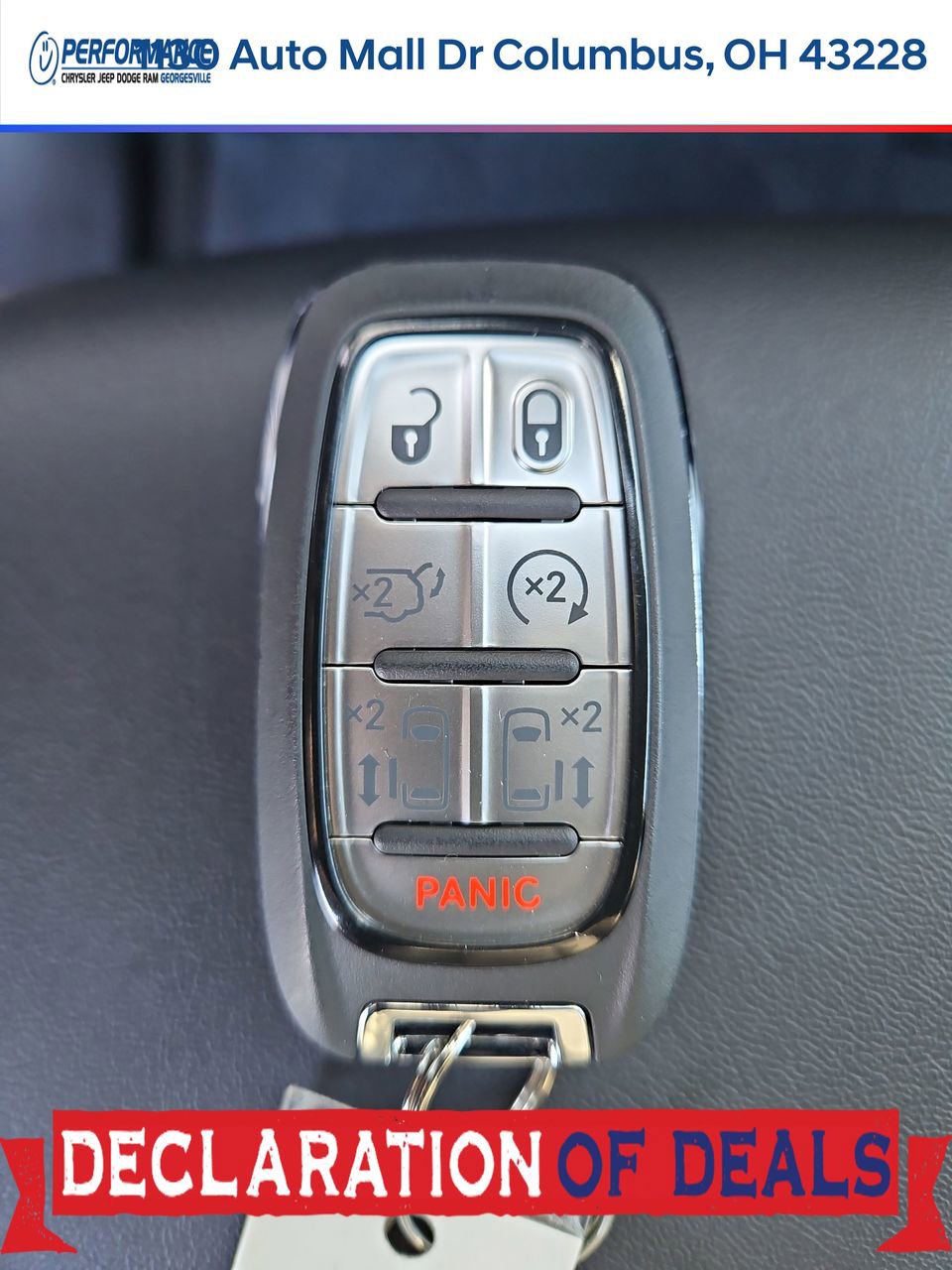 New 2026 Chrysler Pacifica Select AWD/4WD image 37