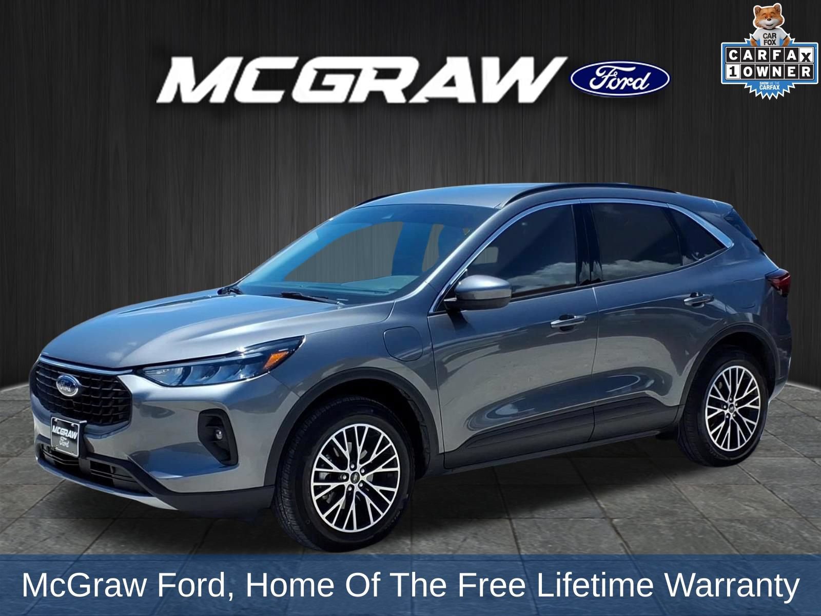 Used 2024 Ford Escape SE FWD image 1