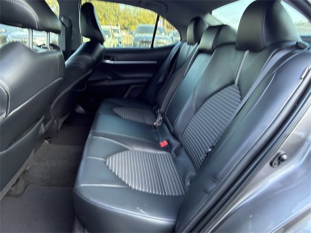 Used 2022 Toyota Camry SE image 25