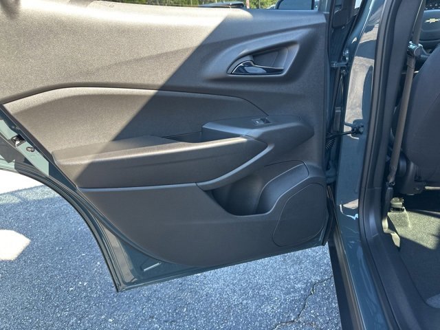 New 2026 Chevrolet Trax LS w/ Driver Confidence Package image 27