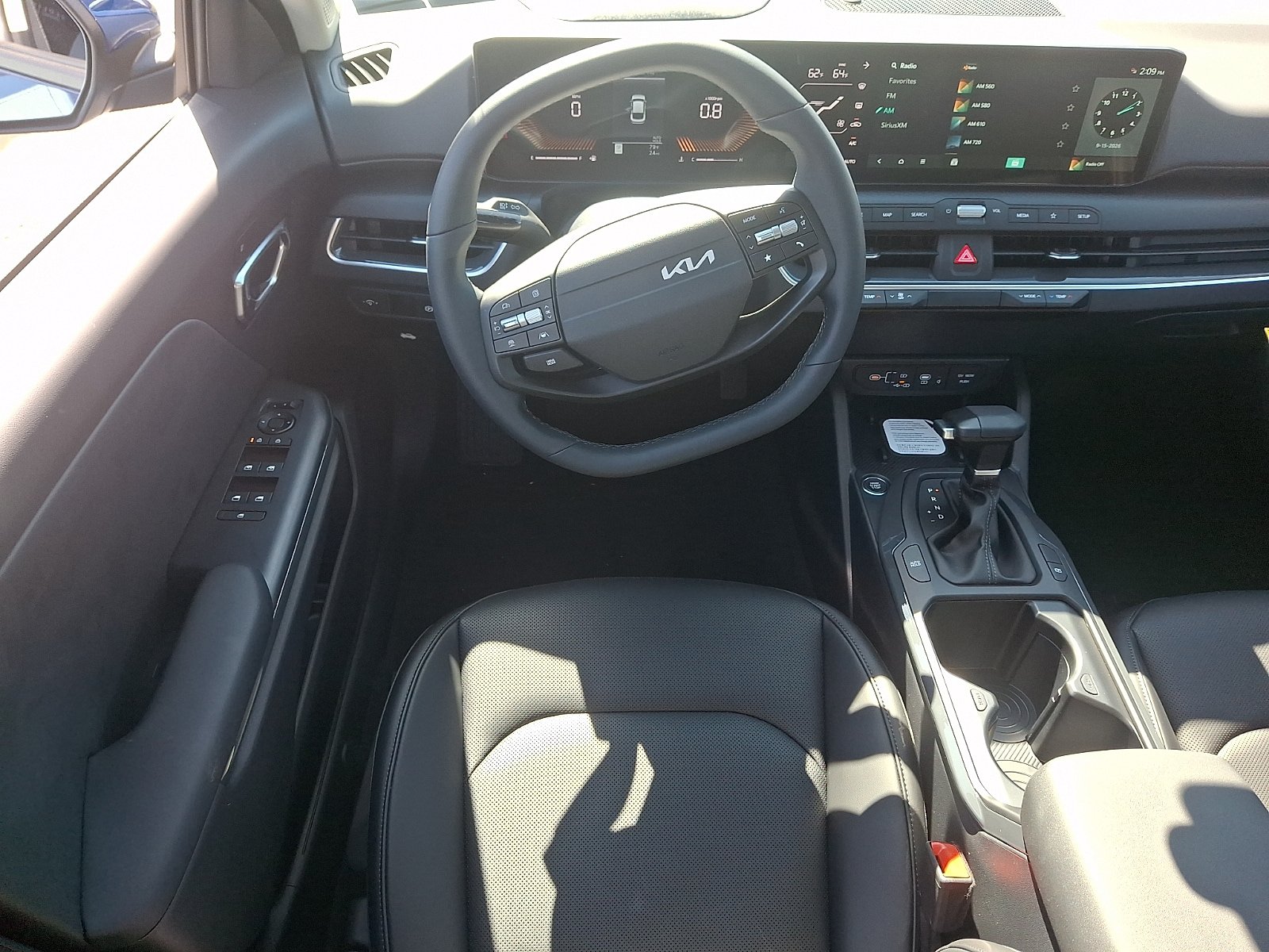 New 2026 Kia K4 EX FWD image 7