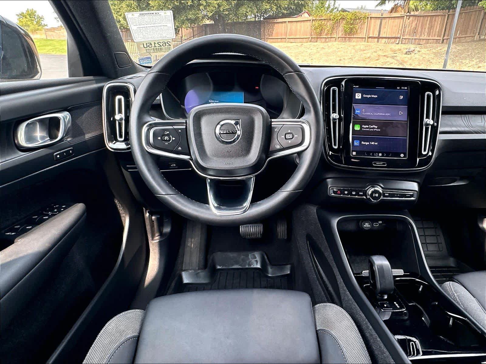 Used 2023 Volvo XC40 Recharge Core w/ Protection Package Premier AWD/4WD image 8