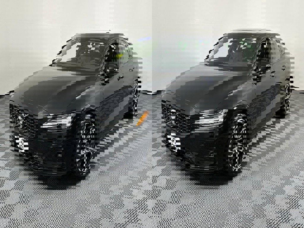 New 2024 Volvo S60 B5 Plus w/ Climate Package image 12