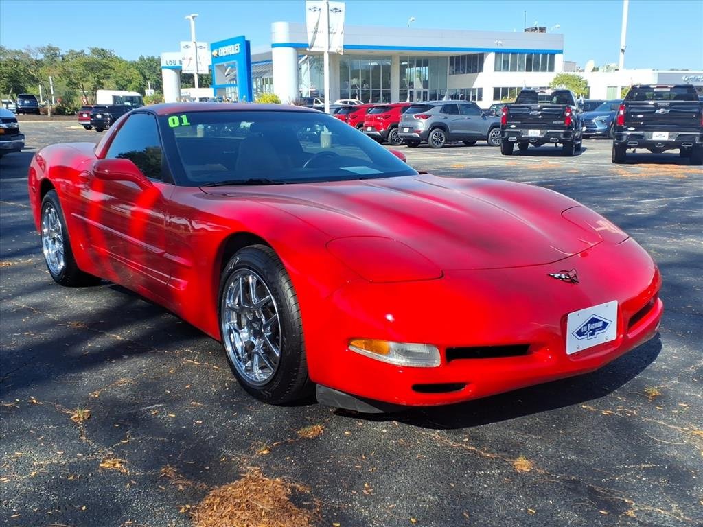 Used 2001 Chevrolet Corvette Coupe w/ Preferred Equipment Group1
