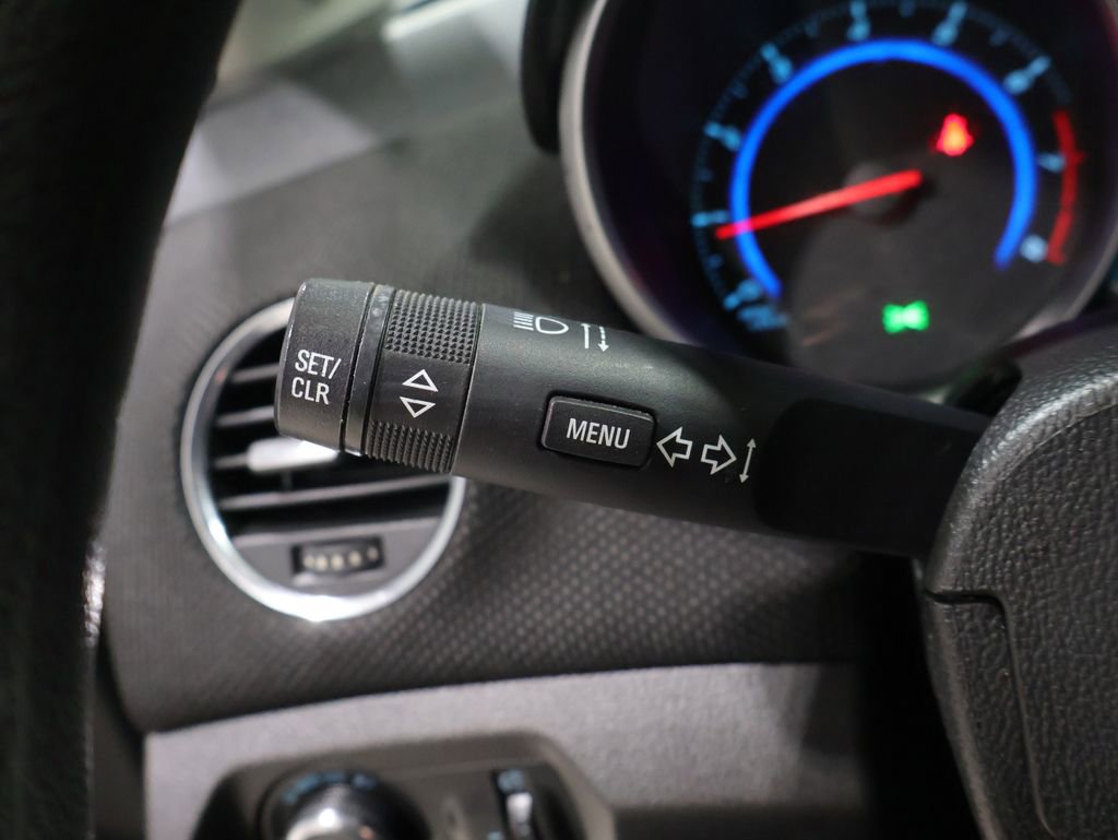 Used 2016 Chevrolet Cruze Eco image 31