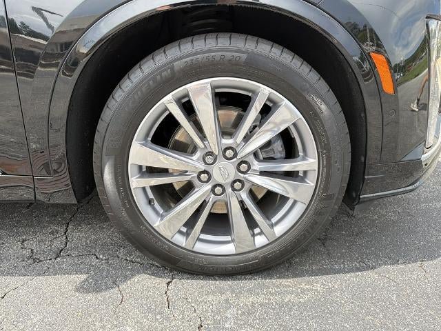 Used 2023 Cadillac XT6 Premium Luxury w/ Technology Package FWD image 17