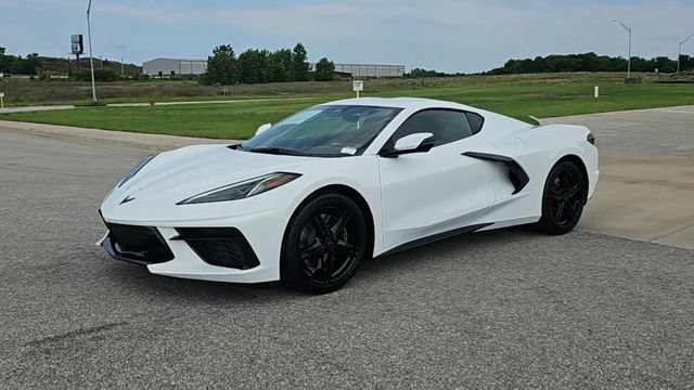 New 2026 Chevrolet Corvette Stingray Preferred Cpe w/ Z51 Performance Package RWD image 4
