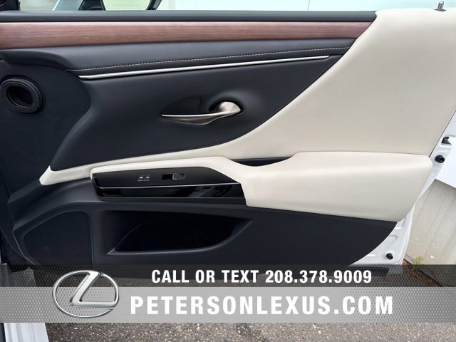 Used 2024 Lexus ES 300h w/ Premium Package image 11