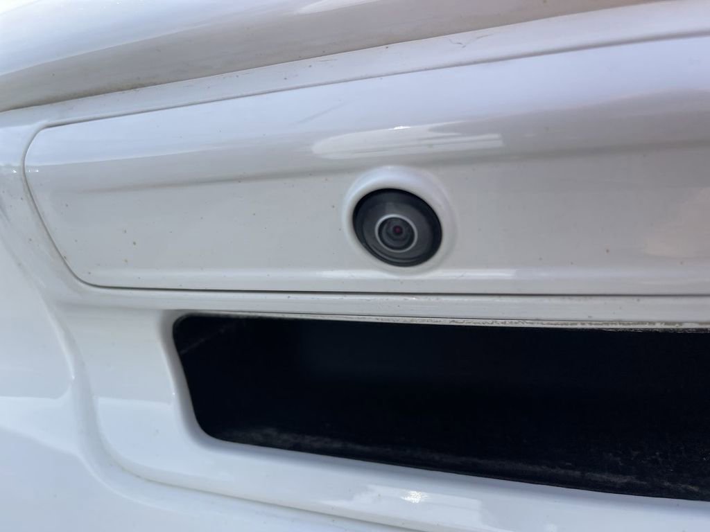 Used 2023 RAM 1500 Laramie AWD/4WD image 8