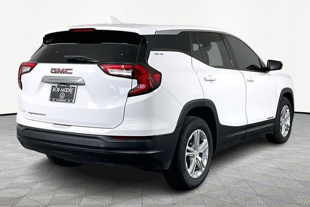 Used 2023 GMC Terrain SLE image 6