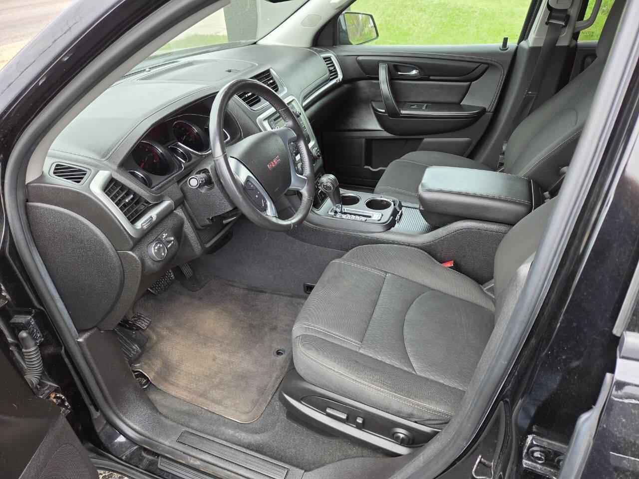 Used 2016 GMC Acadia SLE FWD image 5
