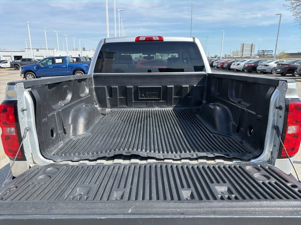 Used 2018 Chevrolet Silverado 1500 LT w/ All Star Edition image 12