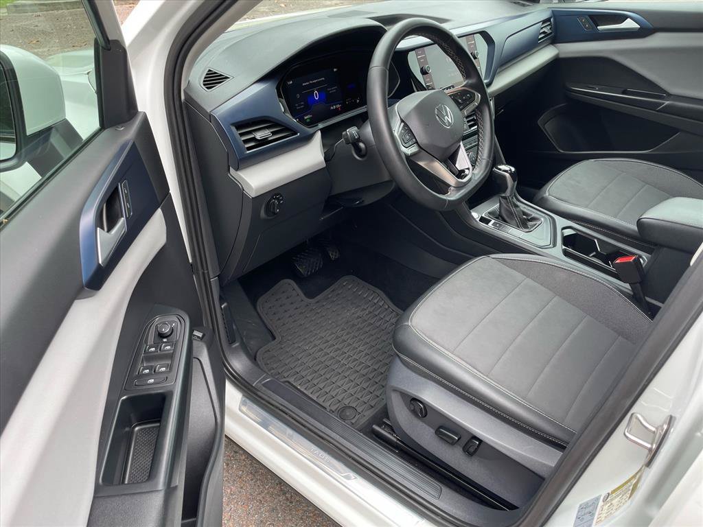 Used 2022 Volkswagen Taos SE FWD image 7