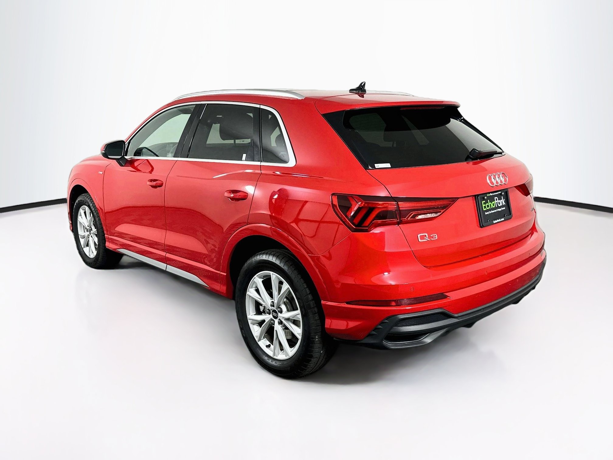 Used 2025 Audi Q3 2.0T Premium AWD/4WD image 5