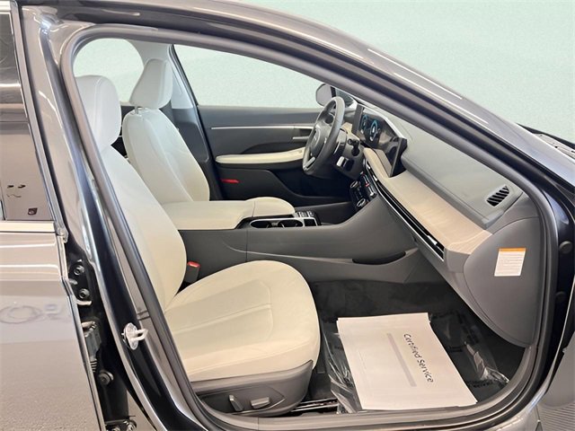 Used 2025 Hyundai Sonata SEL image 11
