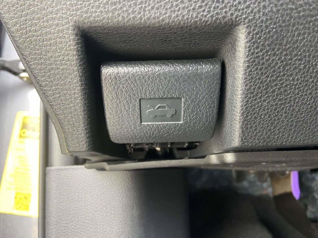 Used 2023 Toyota Tundra SR5 w/ SR5 Convenience Package RWD image 28