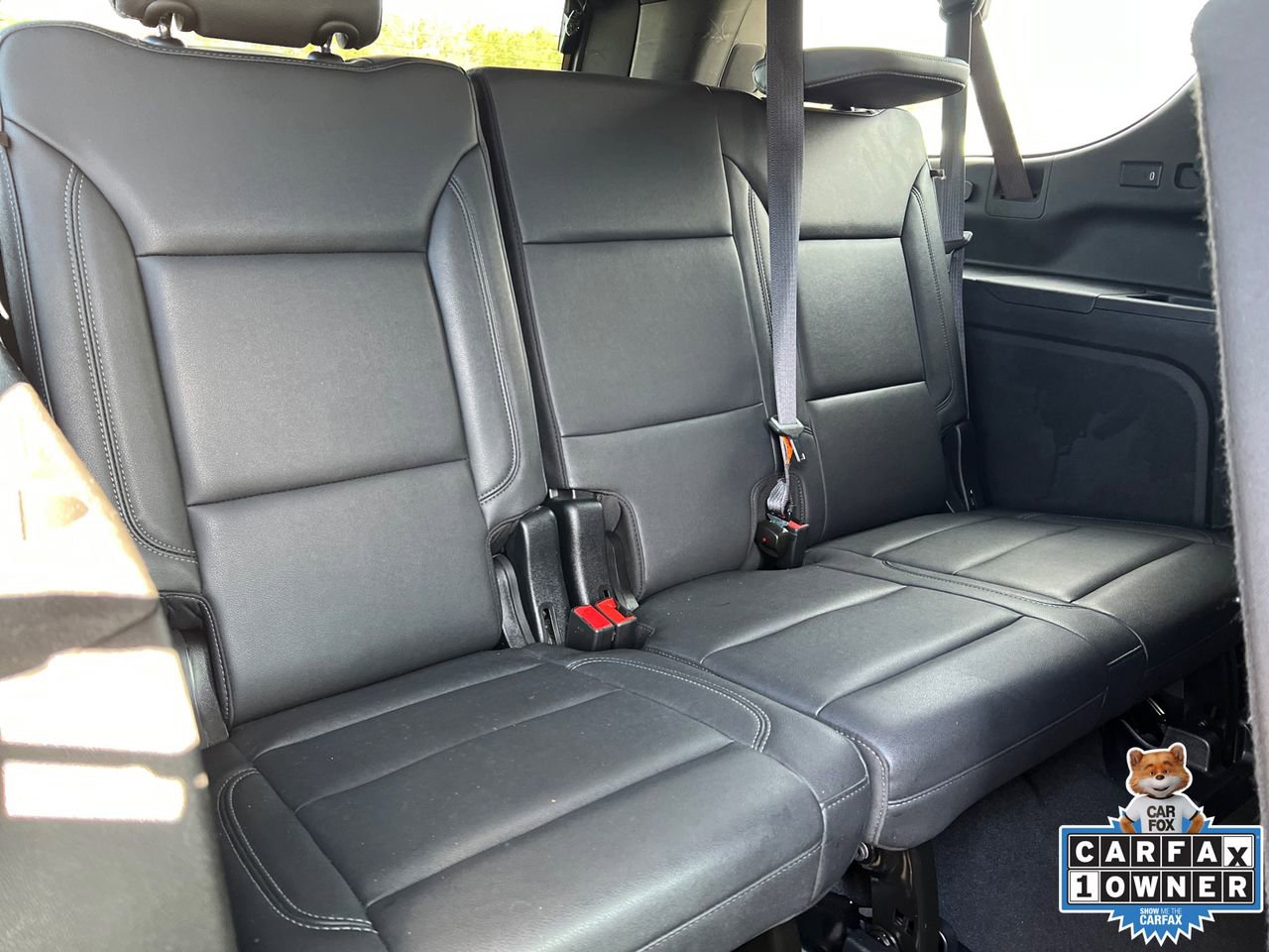 Used 2024 Chevrolet Suburban LT image 19