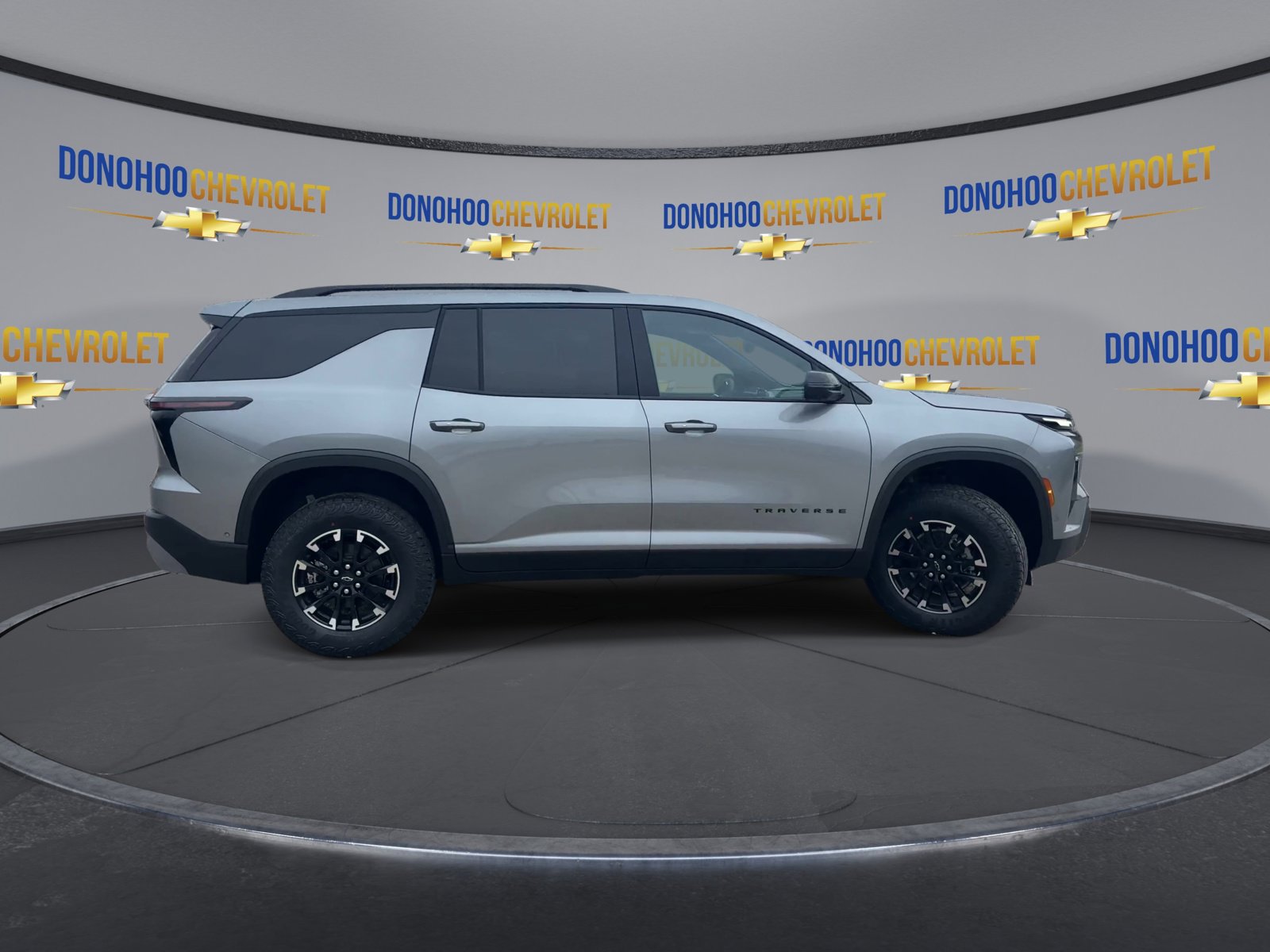 New 2026 Chevrolet Traverse Z71 w/ Enhanced Driving Package image 12