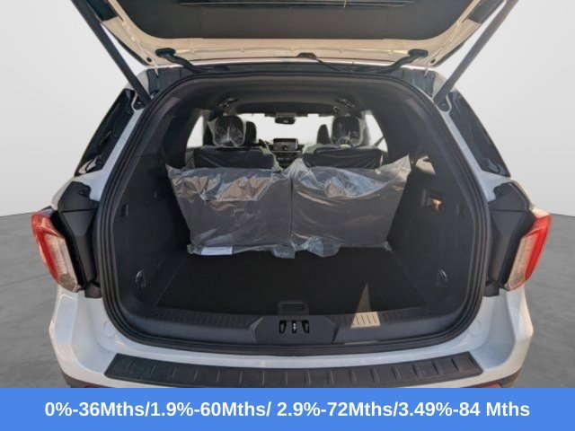 New 2026 Ford Explorer Platinum RWD image 14