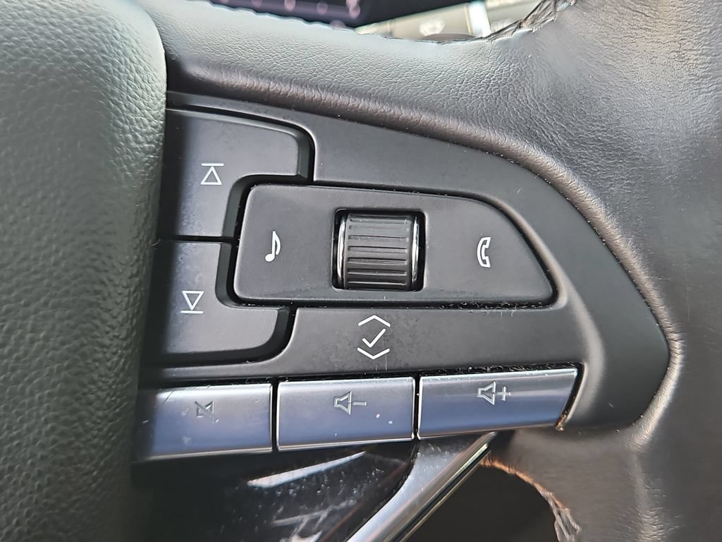 Used 2024 Cadillac Escalade Sport AWD/4WD image 30