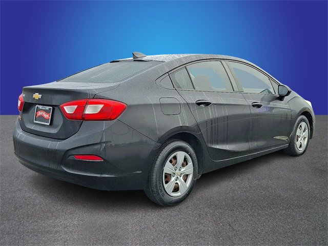 Used 2018 Chevrolet Cruze LS image 5