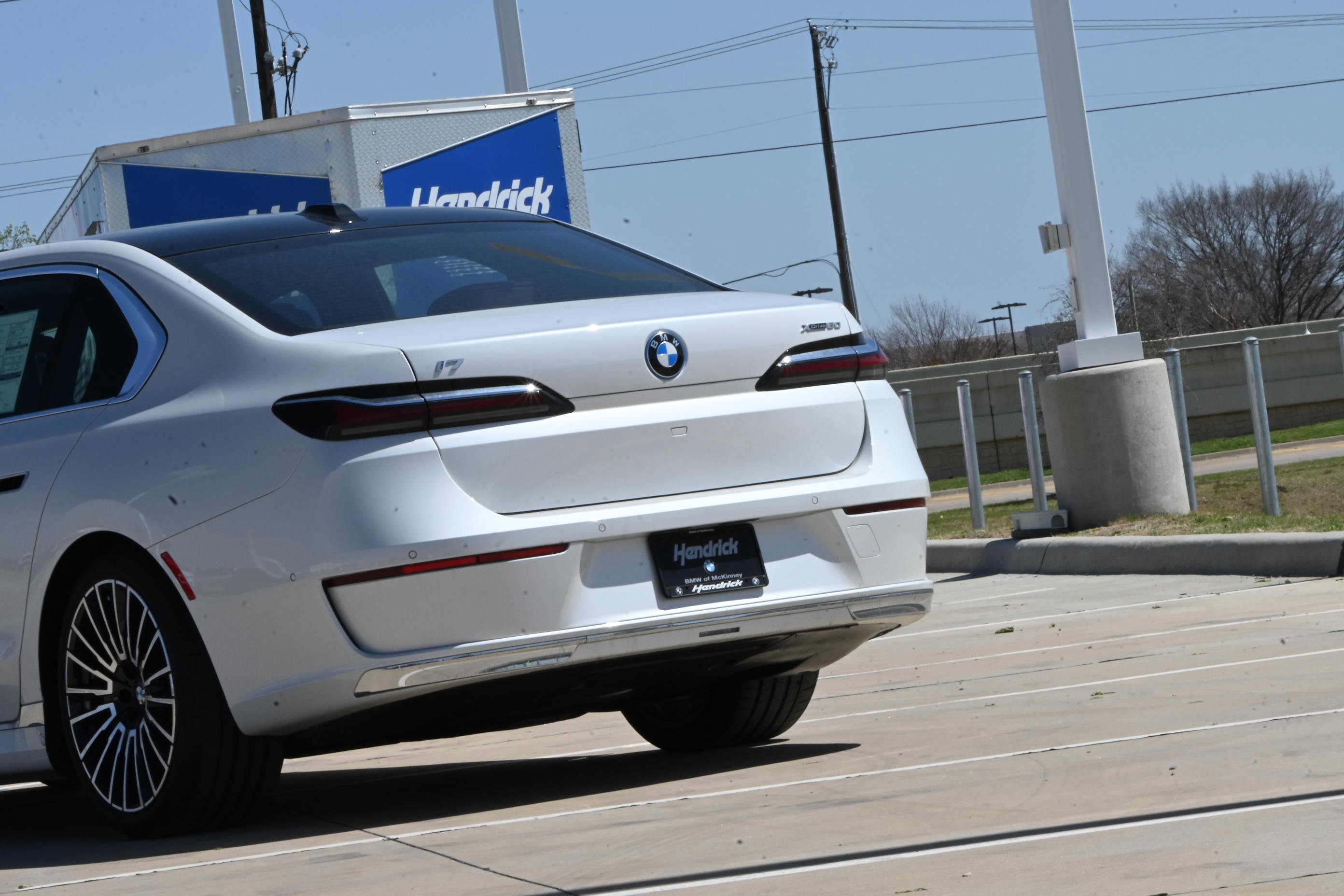 New 2026 BMW i7 xDrive60 w/ Executive Package AWD/4WD image 5