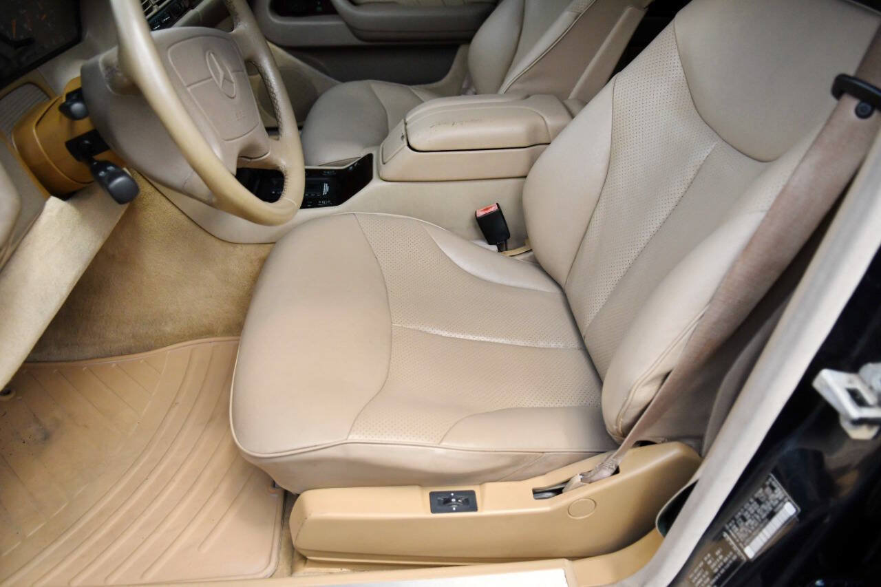 Used 1998 Mercedes-Benz S 420 image 28