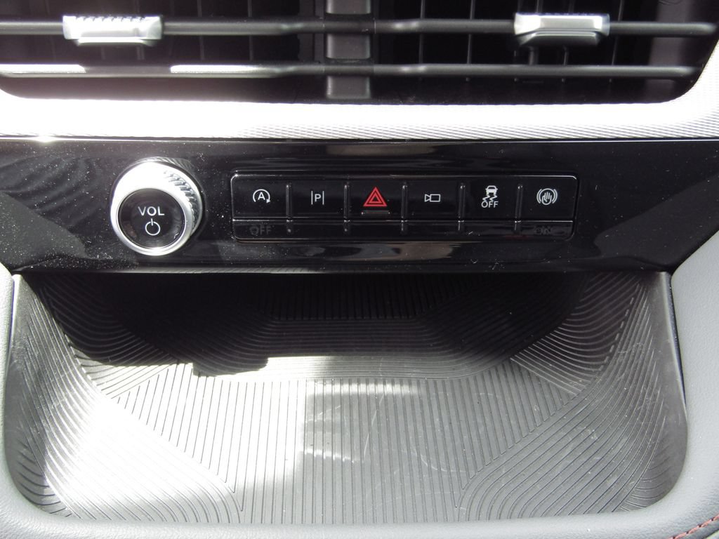 New 2026 Ford Explorer Active AWD/4WD image 34