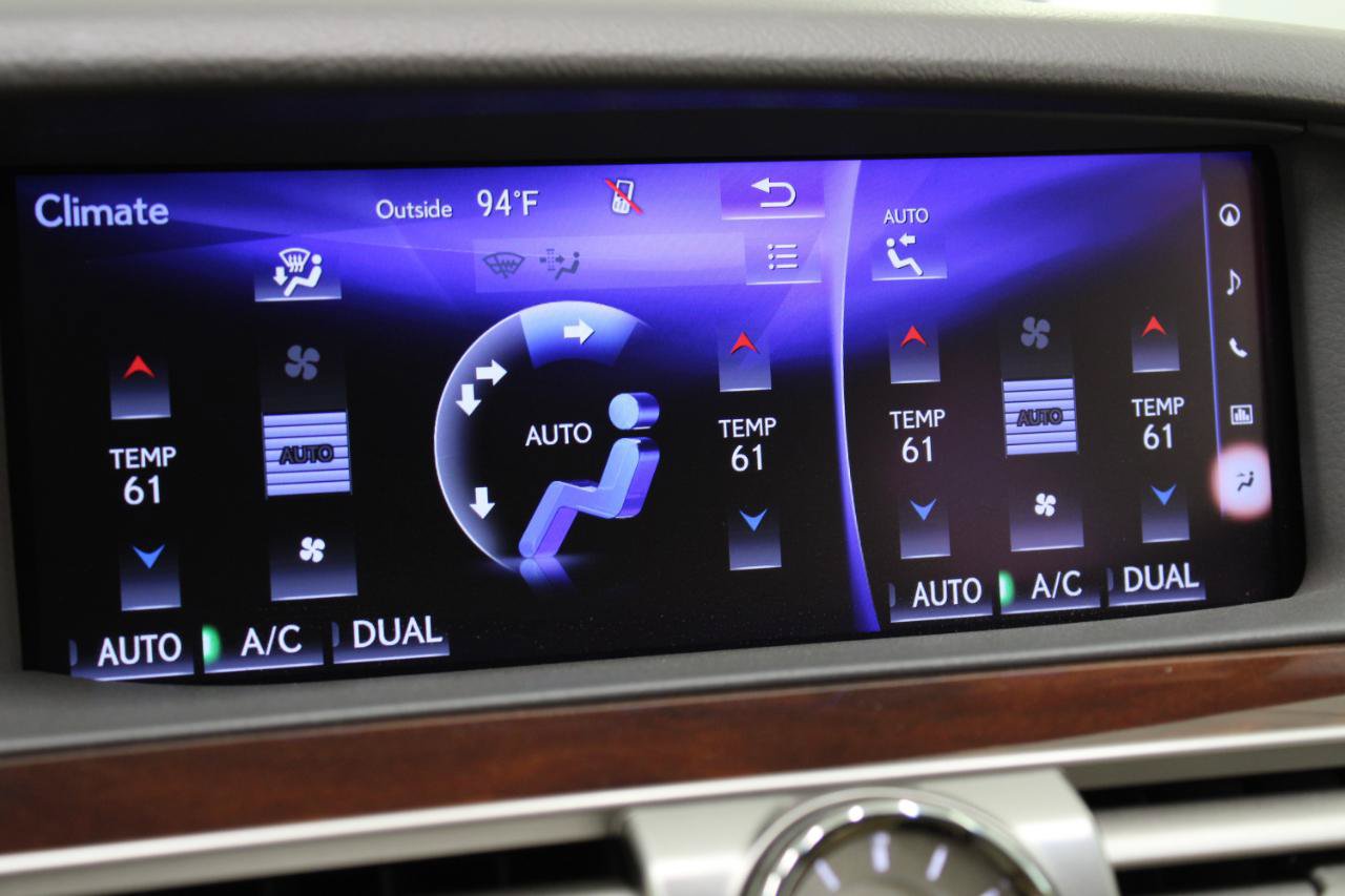 Used 2016 Lexus LS 460 w/ Comfort Package RWD image 62