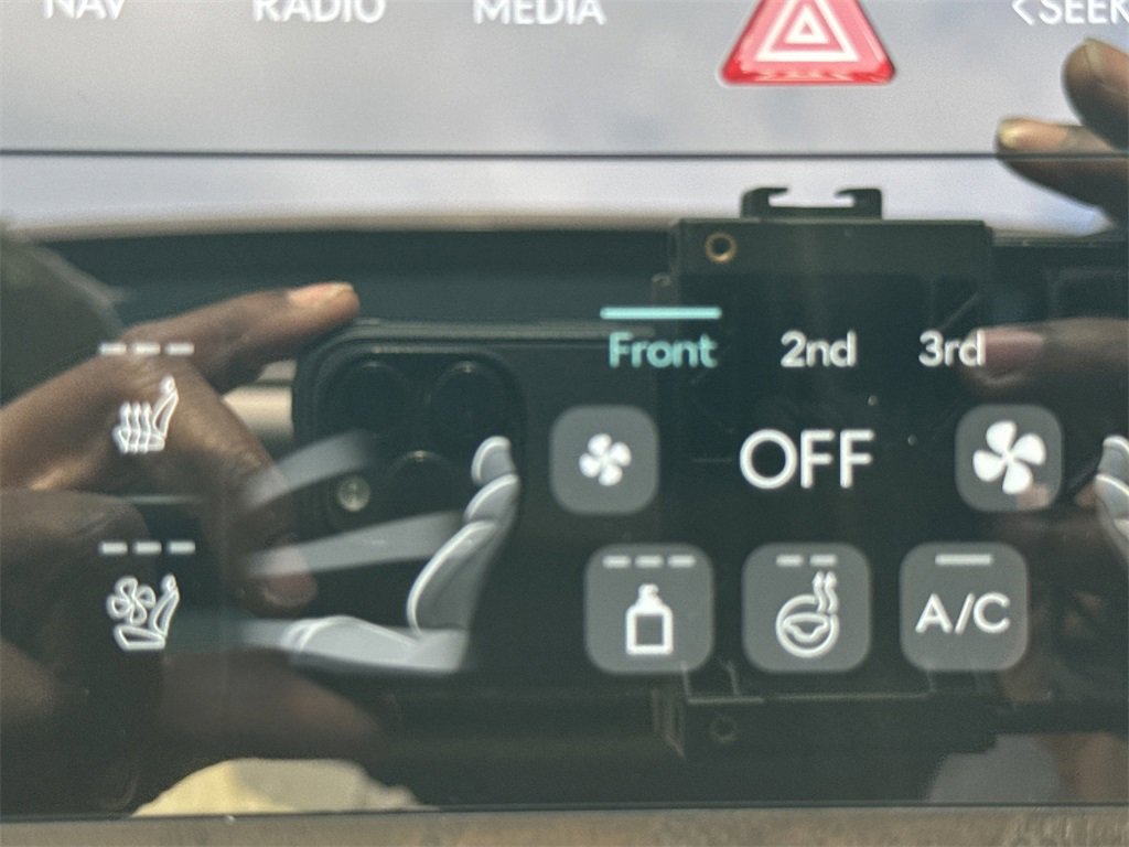 New 2026 Genesis GV80 2.5T Prestige image 32