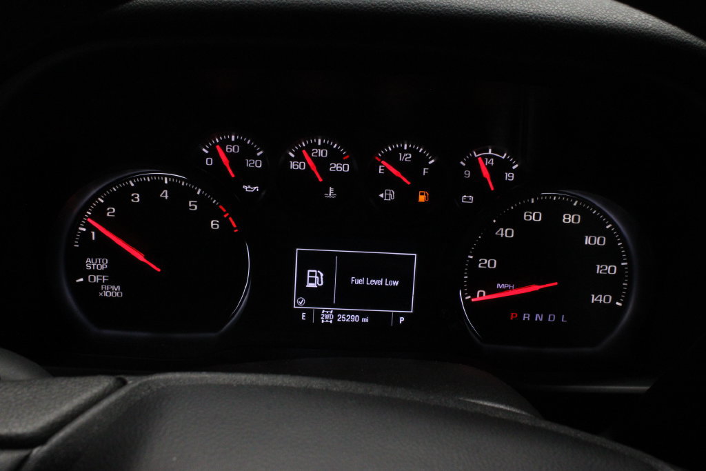 Used 2023 Chevrolet Silverado 1500 Custom AWD/4WD image 25