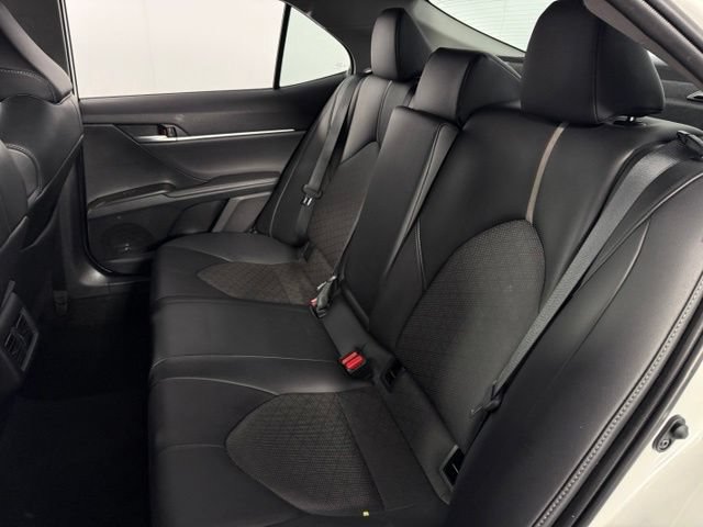 Used 2023 Toyota Camry XSE FWD image 16