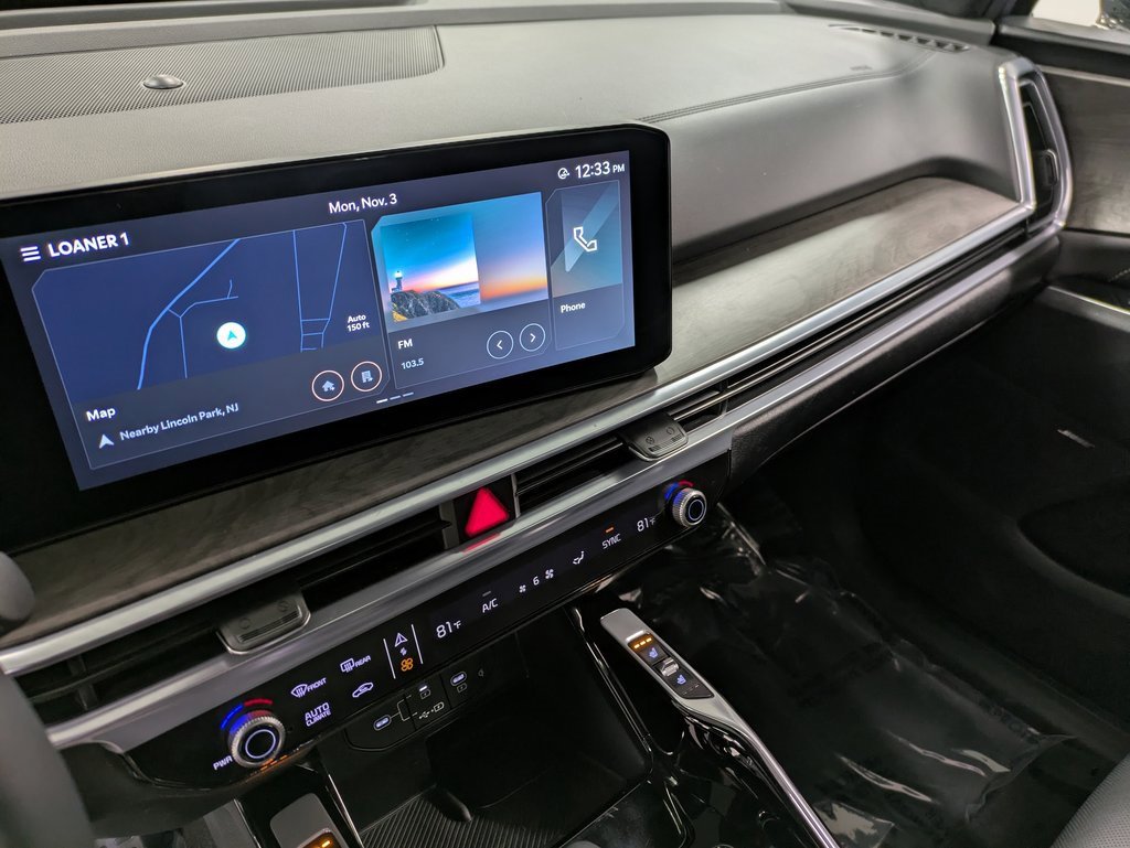 Certified 2024 Kia Sorento SX Prestige image 11