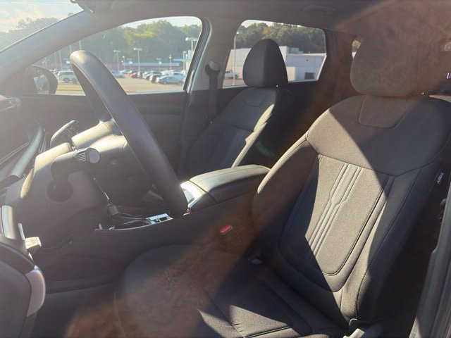 Used 2025 Hyundai Tucson SEL FWD image 17