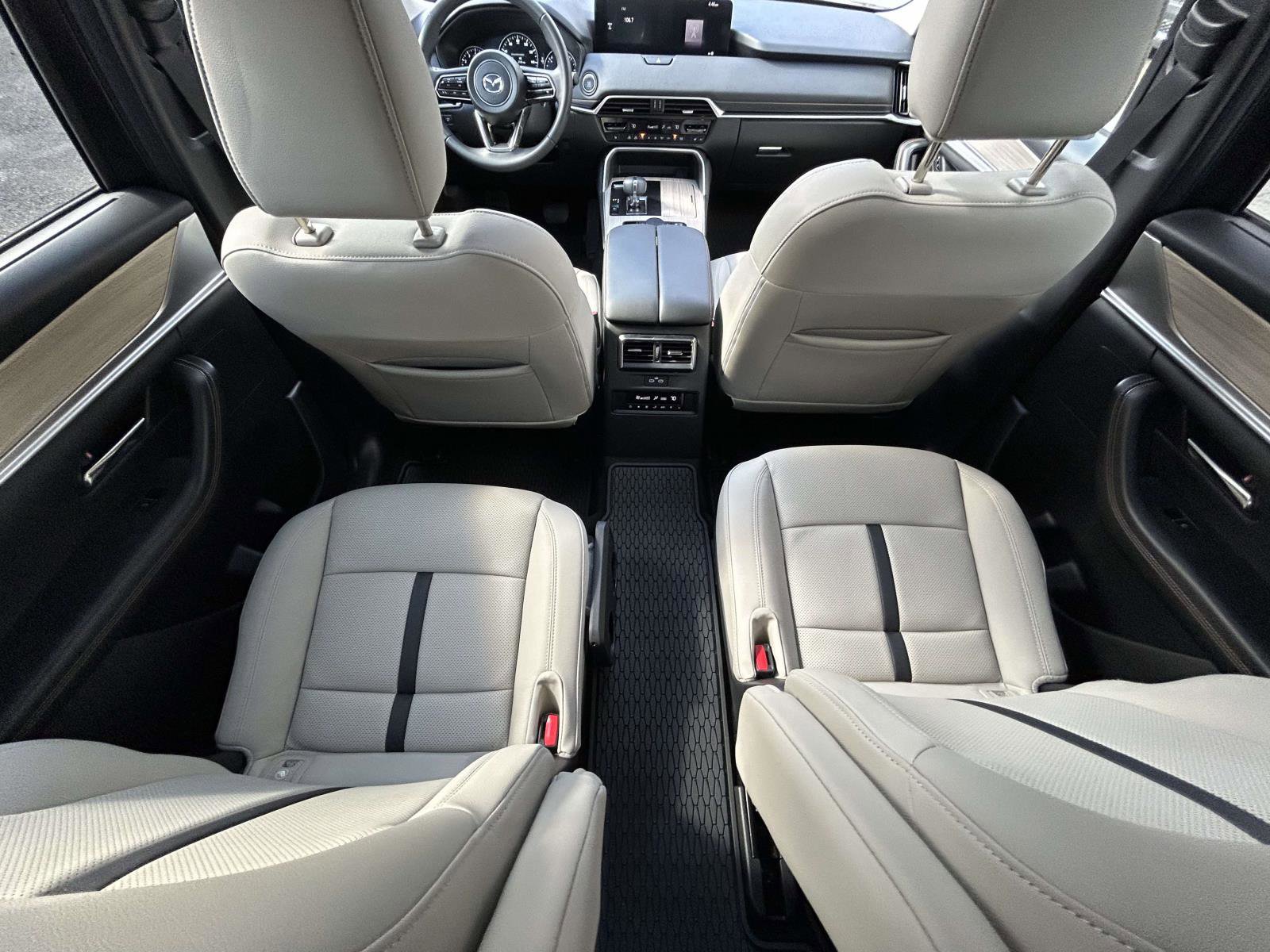 Used 2025 MAZDA CX-90 3.3 Turbo w/ Preferred Package image 16