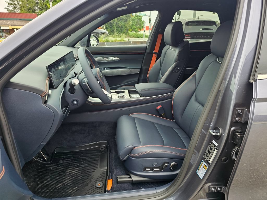New 2026 Genesis GV70 2.5T Sport Prestige w/ G1 Accessory Package AWD/4WD image 21