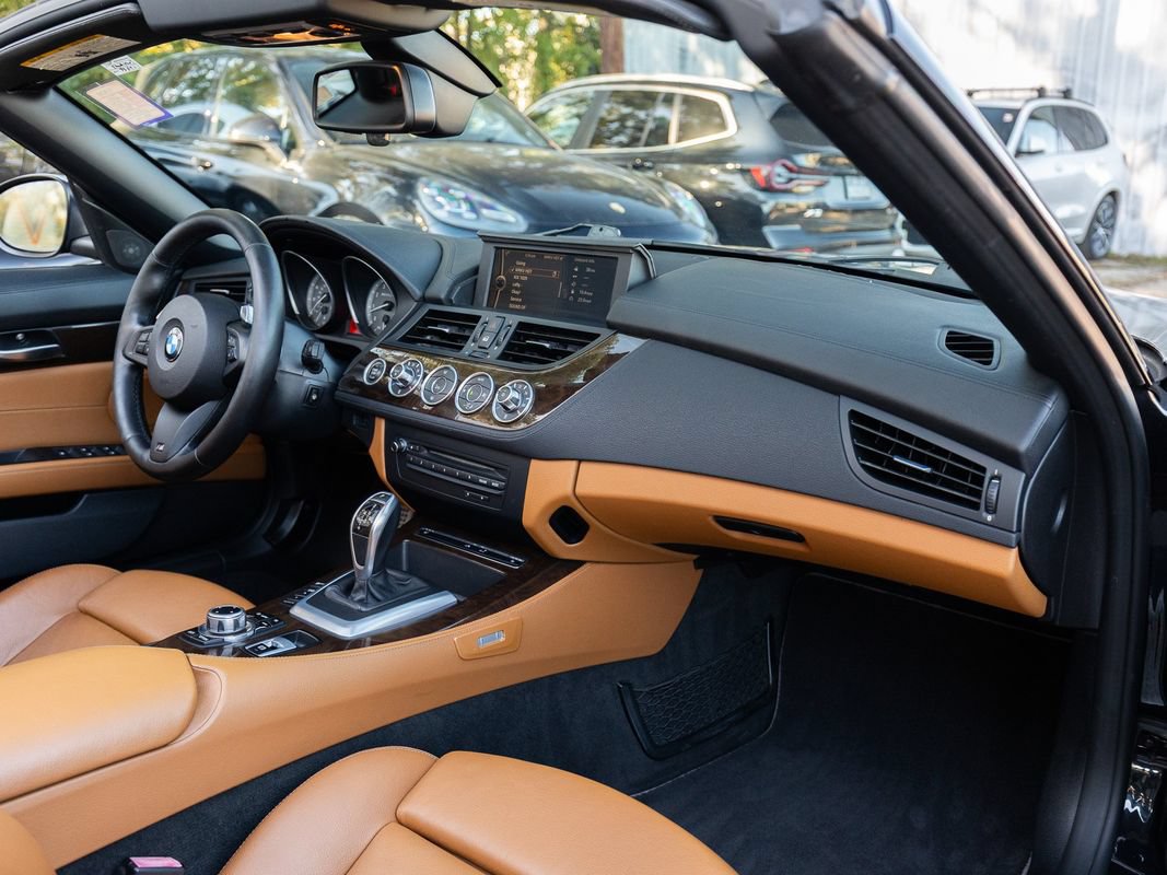 Used 2011 BMW Z4 sDrive35is RWD image 27