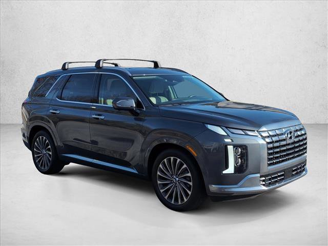 Used 2024 Hyundai Palisade Calligraphy image 3
