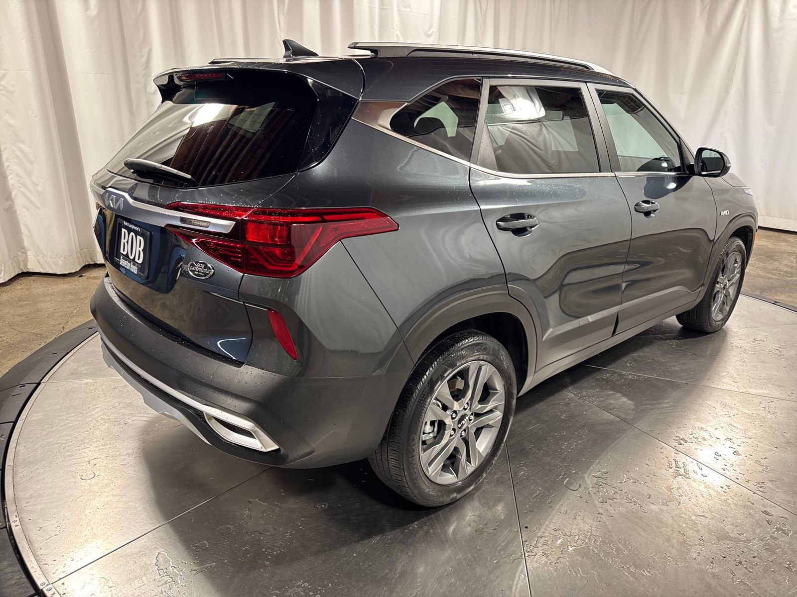 Certified 2023 Kia Seltos S w/ Navigation Package AWD/4WD image 8